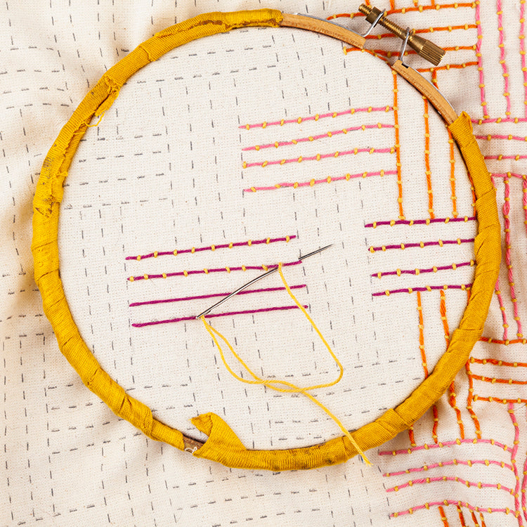Drop in Miniature Rhino Pattern Club Embroidery Sampler - Weave