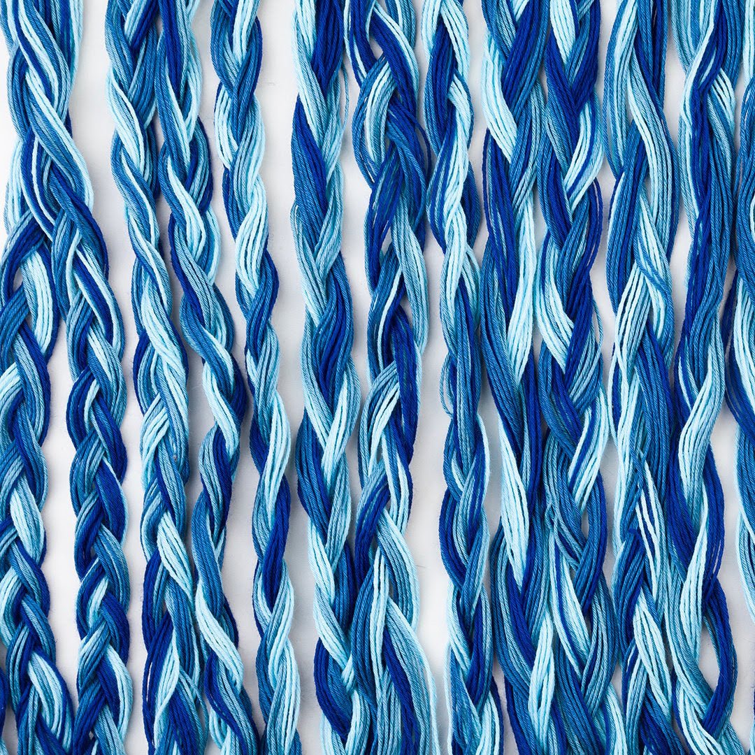 MR Pattern Club Stitch Sampler - Ombré Circle + Diamond - Miniature Rhino