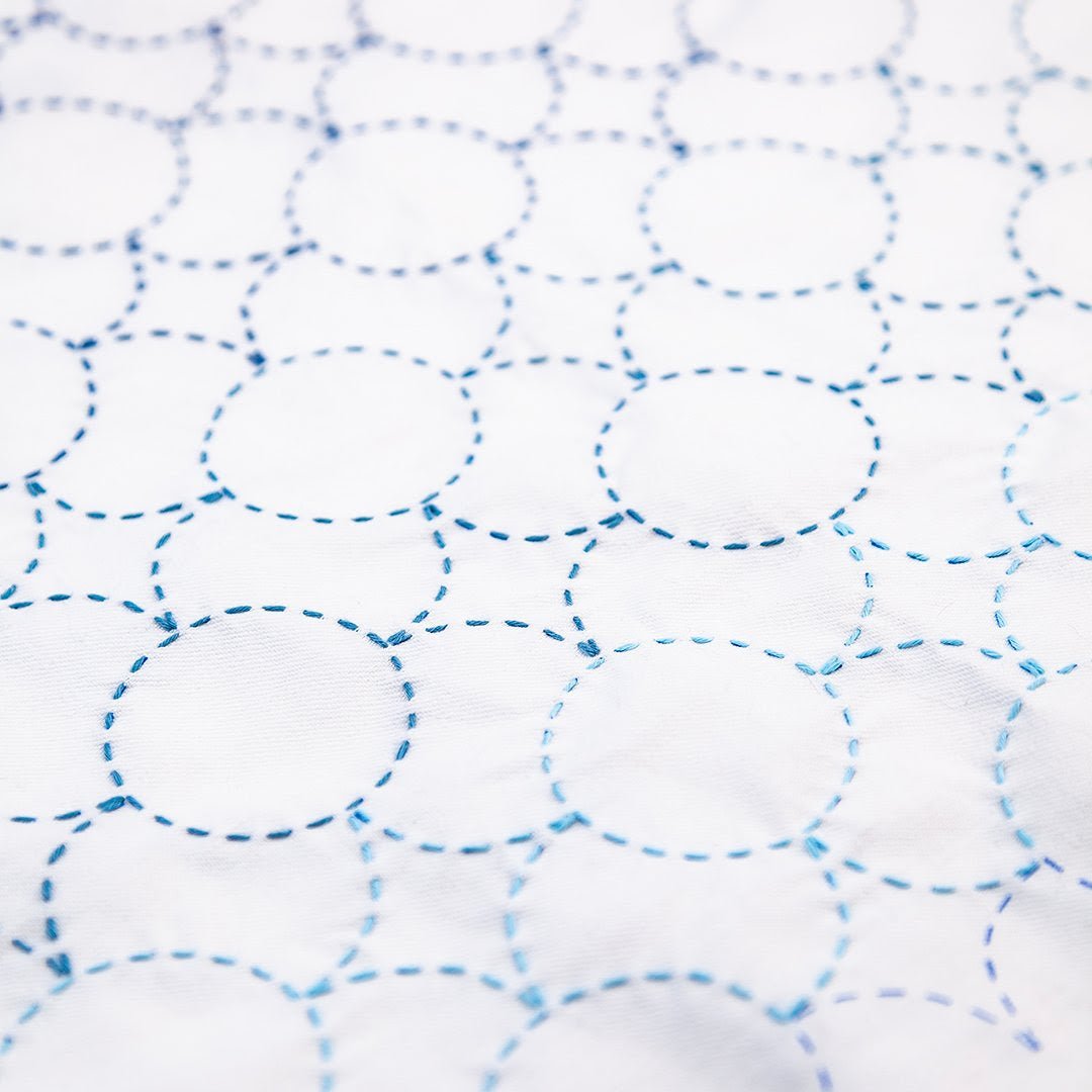 MR Pattern Club Stitch Sampler - Ombré Circle + Diamond - Miniature Rhino